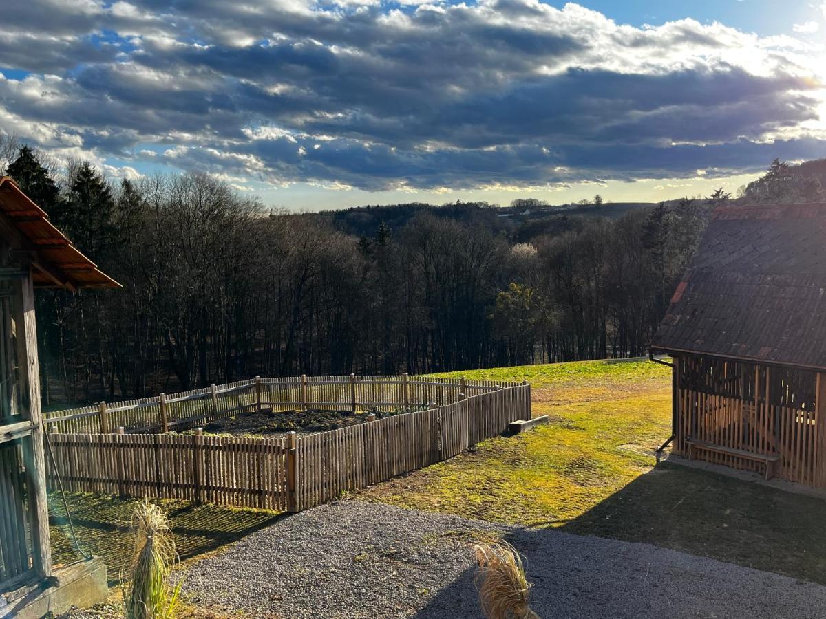 Ferienhaus Thonjoergl Gnas Екстер'єр фото